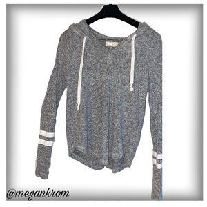 💥hollister sweatshirt